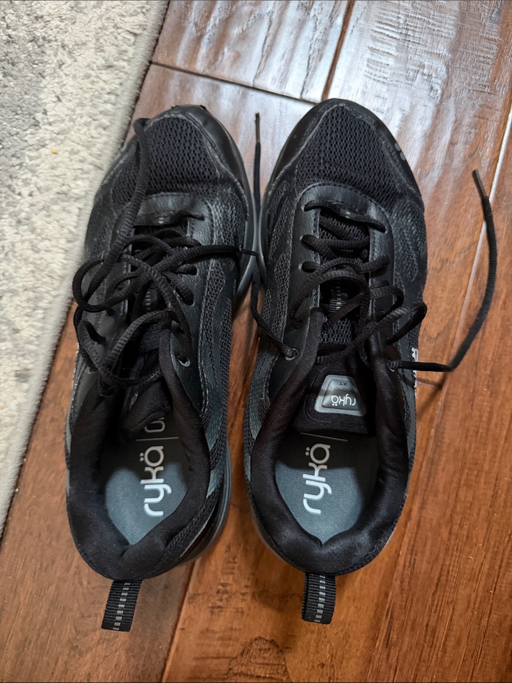 Ryka women’s Black Mesh Athletic Sneakers
